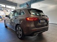 Usata Mercedes B180 116 CV (85 kW) 2021 Grigio Monovolume