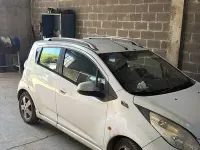 Usata Chevrolet Spark 81 CV (59 kW) 2010 Bianco Utilitaria
