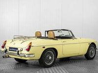 Usata MG C 147 CV (108 kW) 1969 Giallo Cabrio