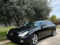 Usata Mercedes CLS320 224 CV (164 kW) 2006 Nero Coupé