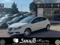 Usata Lancia Delta 105 CV (77 kW) 2012 Bianco Utilitaria