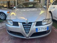 Usata Alfa Romeo GT Distinctive 150 CV (110 kW) 2004 Grigio Coupé