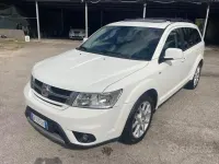 Usata Fiat Freemont 170 CV (125 kW) 2011 Bianco SUV