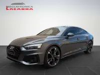 Usado Audi A5 Sportback S-Line 204 HP (150 kW) 2023 Cinzento Citadino