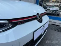 Usata VW Golf VIII GTI 245 CV (180 kW) 2023 Bianco Berlina