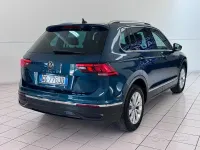 Usata VW Tiguan Life 131 CV (96 kW) 2021 Blu SUV