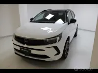 Usata Opel Grandland X Ultimate 131 CV (96 kW) 2024 Grigio SUV