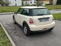 Usata Mini ONE 75 CV (55 kW) 2014 Bianco Utilitaria