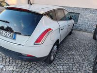 Usata Lancia Delta 120 CV (88 kW) 2010 Utilitaria