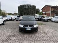 Usata VW Touran Highline 140 CV (102 kW) 2004 Nero Monovolume