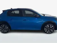 Usata Peugeot 208 GT-line 101 CV (74 kW) 2021 Blu Utilitaria