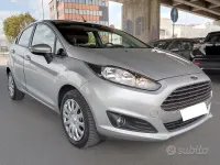 Usata Ford Fiesta Titanium 95 CV (69 kW) 2016 Grigio Utilitaria