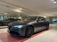 Usata Alfa Romeo Giulia Tech Edition 160 CV (117 kW) 2019 Blu/azzurro Berlina