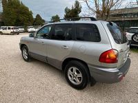 Usata Hyundai Santa Fe 112 CV (82 kW) 2004 Grigio SUV