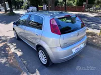 Usata Fiat Punto Dynamic 69 CV (50 kW) 2009 Grigio Utilitaria