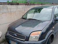 Usata Ford Fusion Titanium 68 CV (50 kW) 2009 Grigio Utilitaria