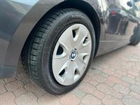 Usata BMW 118 122 CV (89 kW) 2005 Grigio Utilitaria