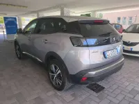 Usata Peugeot 3008 Allure 131 CV (96 kW) 2022 Grigio artense SUV