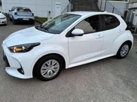 Usata Toyota Yaris Active 72 CV (52 kW) 2023 Bianco Utilitaria