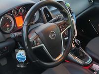 usata Opel Astra GTC 1.7 cdti Cosmo 110cv
