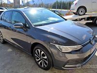 Usata VW Golf VIII Active 116 CV (85 kW) 2023 Grigio Berlina