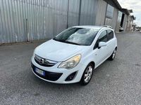 Usata Opel Corsa Edition 86 CV (63 kW) 2014 Bianco Berlina
