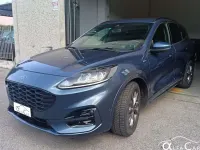 Usata Ford Kuga ST-Line 152 CV (111 kW) 2022 Chrome blue SUV