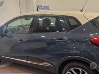 Usata Renault Captur Intens 90 CV (66 kW) 2016 Blu SUV