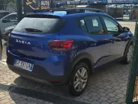 Usata Dacia Sandero Comfort 101 CV (74 kW) 2023 Blu/azzurro Berlina
