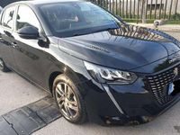 Usata Peugeot 208 Active 101 CV (74 kW) 2021 Nero Utilitaria