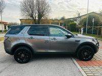 Usata Land Rover Discovery Sport Black Edition 150 CV (110 kW) 2017 Grigio SUV