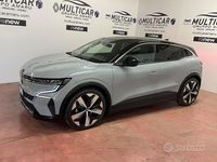 Usata Renault Megane E-Tech Techno 161 kW (220 CV) 2023 Grigio SUV