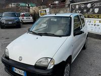 Usata Fiat 600 54 CV (39 kW) 2009 Bianco Utilitaria