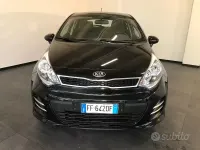 Usata Kia Rio Active 84 CV (61 kW) 2016 Nero Utilitaria
