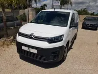 Usata Citroën Berlingo Feel 102 CV (75 kW) 2019 Bianco Monovolume