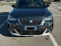 Usata Seat Arona Xperience 110 CV (80 kW) 2023 Grigio SUV