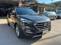 Usata Hyundai Tucson Xpossible 116 CV (85 kW) 2017 Grigio SUV