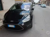 Usata Ford S-MAX Titanium 163 CV (119 kW) 2012 Nero Monovolume