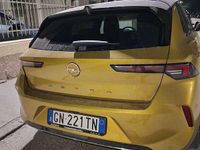 Usata Opel Astra Elegance 131 CV (96 kW) 2023 Oro Berlina