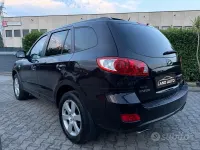 Usata Hyundai Santa Fe Dynamiq 155 CV (114 kW) 2010 Nero SUV
