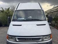 Usata Iveco Daily 179 CV (131 kW) 2005 Furgone