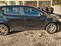 Usata Chevrolet Aveo 86 CV (63 kW) 2012 Nero Utilitaria