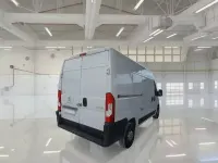 Usata Peugeot Boxer S 140 CV (102 kW) 2024 Furgone