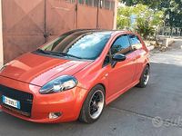 Usata Fiat Grande Punto 75 CV (55 kW) 2005 Utilitaria