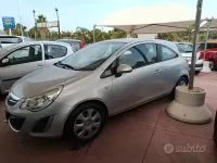 Usata Opel Corsa 75 CV (55 kW) 2012 Grigio Utilitaria