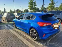 Usata Ford Focus ST-Line 120 CV (88 kW) 2019 Bluazzurro Berlina