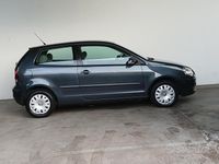 Usata VW Polo Comfortline 75 CV (55 kW) 2005 Grigio Berlina
