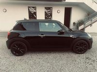 Usata Mini ONE 102 CV (75 kW) 2017 Utilitaria