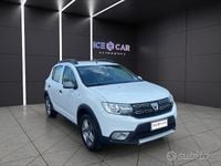 Usata Dacia Sandero Stepway 90 CV (66 kW) 2018 Bianco Berlina