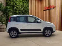 Usata Fiat Panda 4x4 S 95 CV (69 kW) 2016 Bianco Utilitaria
